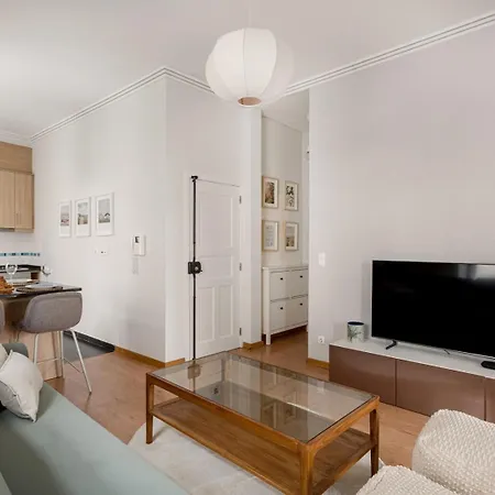 Апартаменти Alegria Living In *